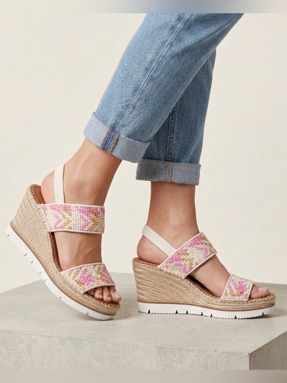 Gentle Souls by Kenneth Cole Elyssa Two-Band Braid Wedge Sandals women’s 6.5M